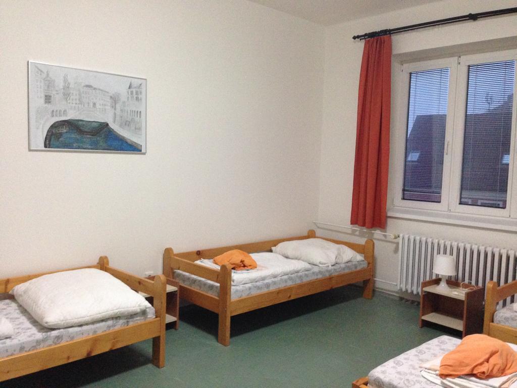 טאבור Hostel Bernarda Bolzana מראה חיצוני תמונה